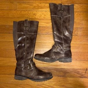 Bearpaw Women’s knee high boots